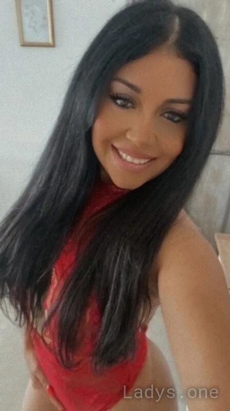Akira (26) – Call Girl & Independent Escort Service in Caen - Gallery Photo 2