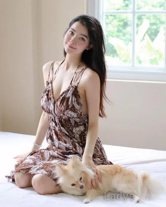Maria (27) – Call Girl & Independent Escort Service in Cairo - Gallery Photo 3