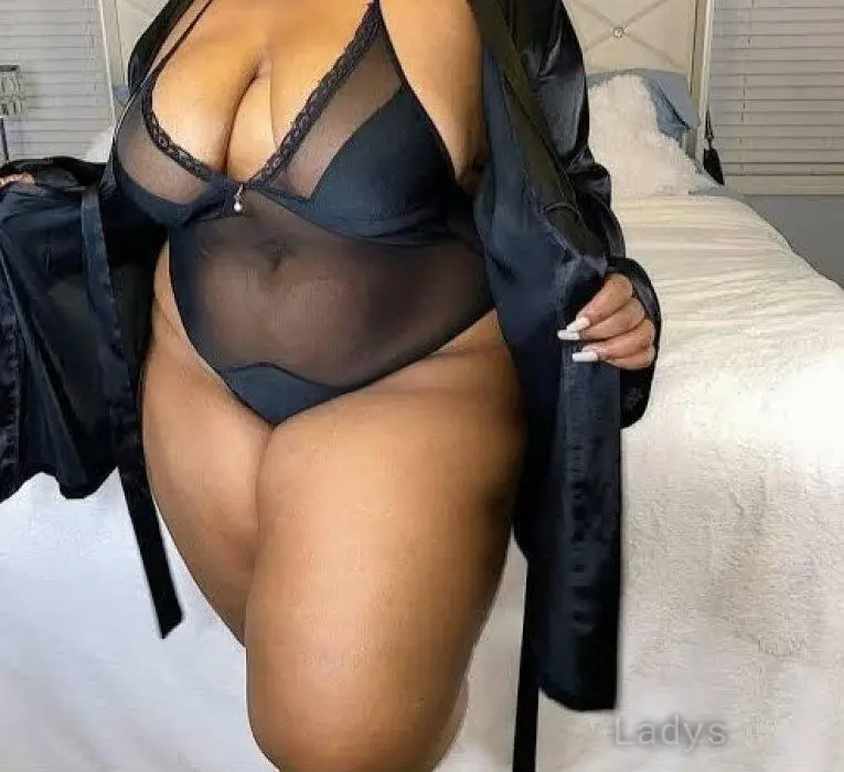 Lolo (32) – Call Girl & Independent Escort Service in Cairo - Gallery Photo 3