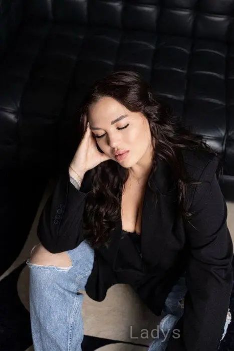 Ksusha (24) – Call Girl & Independent Escort Service in Cairo - Gallery Photo 4