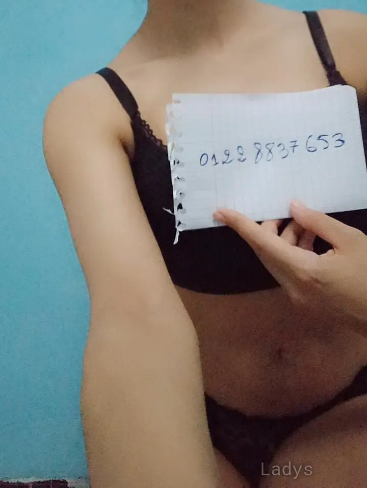 Lolo (24) – Call Girl & Independent Escort Service in Cairo - Gallery Photo 3