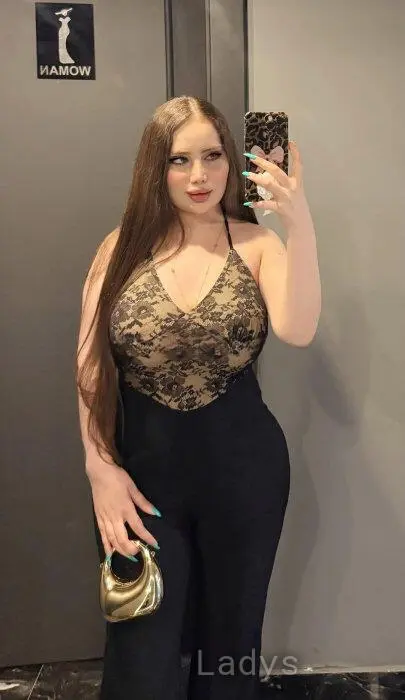 Tina (31) – Call Girl & Independent Escort Service in Cairo - Gallery Photo 3