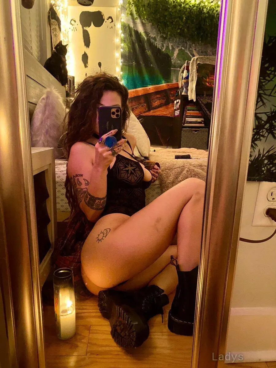 Rayellecalgssexy (29) – Call Girl & Independent Escort Service in Calgary - Gallery Photo 5
