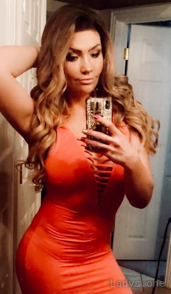Alicia (35) – Call Girl & Independent Escort Service in Camden - Gallery Photo 4