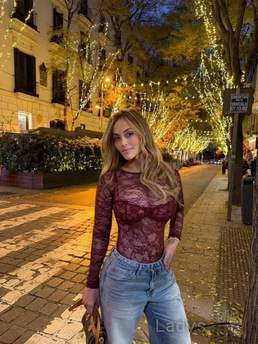 Valentina (25) – Call Girl & Independent Escort Service in Canberra - Gallery Photo 3