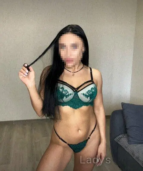 Lola (28) – Call Girl & Independent Escort Service in Canberra - Gallery Photo 3