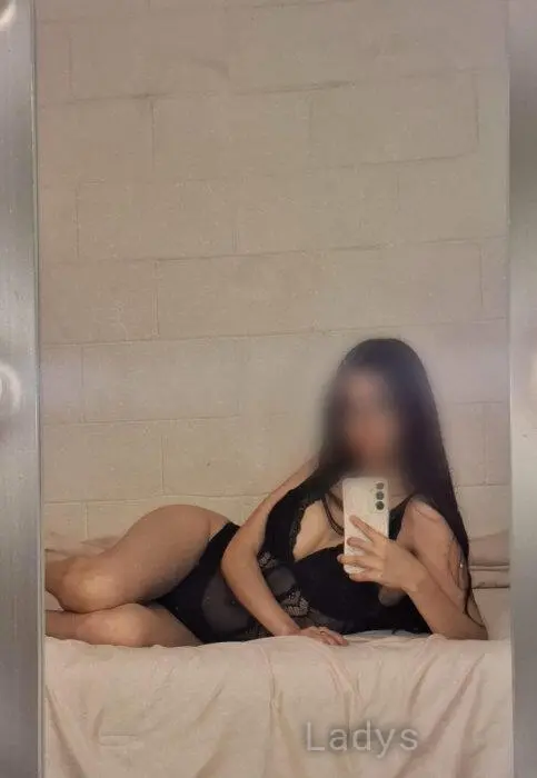 Maria (24) – Call Girl & Independent Escort Service in Cancún - Gallery Photo 2