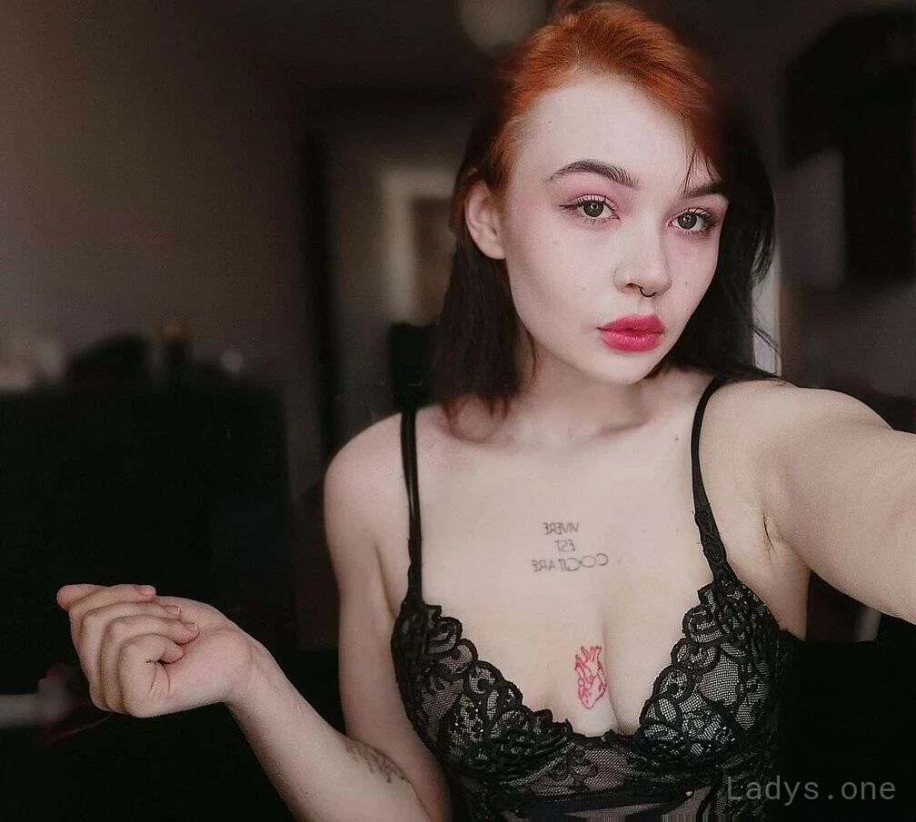 Mona (21) – Call Girl & Independent Escort Service in Canton - Gallery Photo 5