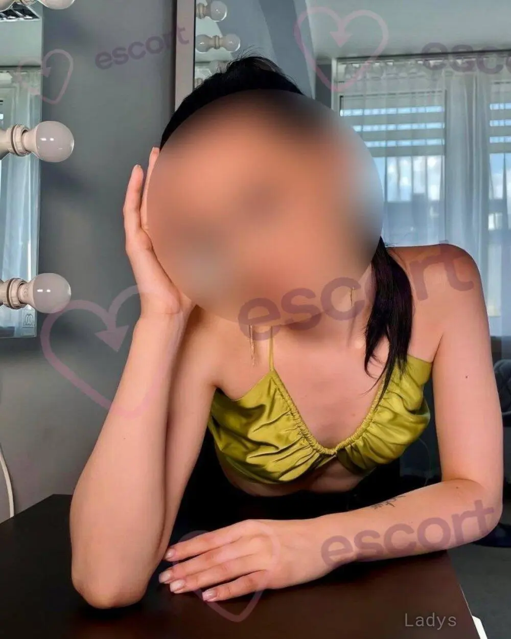Geraldine (25) – Call Girl & Independent Escort Service in Carcassonne - Gallery Photo 3