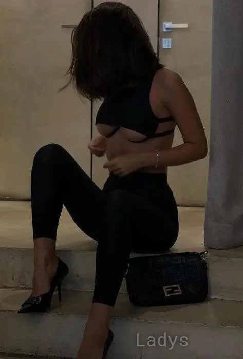 Fleur (26) – Call Girl & Independent Escort Service in Cascais - Gallery Photo 3