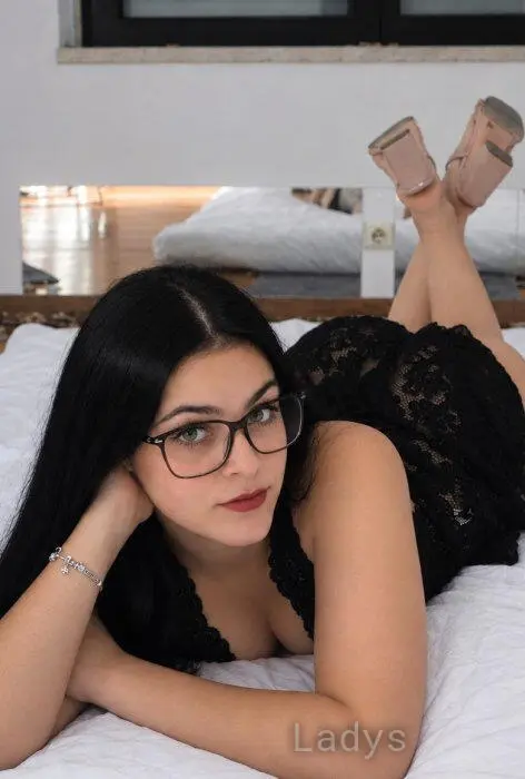 Alice Nogueira (23) – Call Girl & Independent Escort Service in Cascais - Gallery Photo 4
