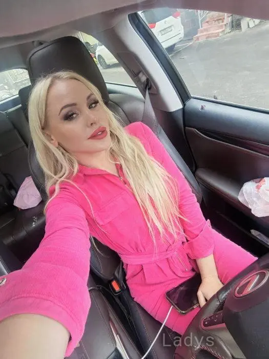 Lola Taylor (32) – Call Girl & Independent Escort Service in Catanzaro - Gallery Photo 2