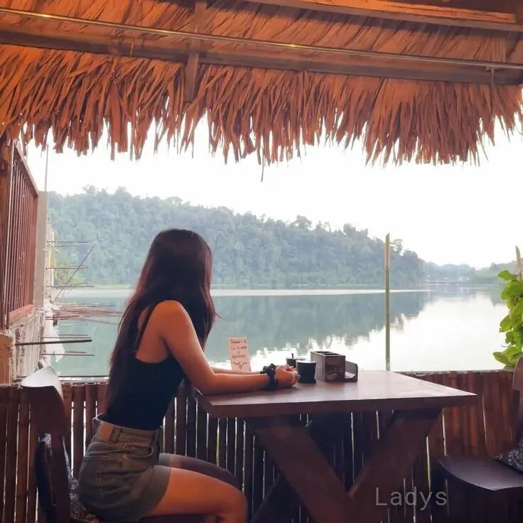 Heiley (20) – Call Girl & Independent Escort Service in Cebu City - Gallery Photo 2