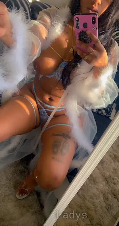 Sassymo (26) – Call Girl & Independent Escort Service in Central Valley - Gallery Photo 3