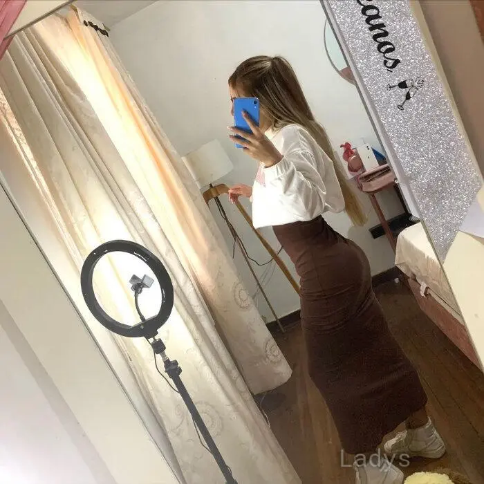 Zarenina (27) – Call Girl & Independent Escort Service in Çeşme - Gallery Photo 3