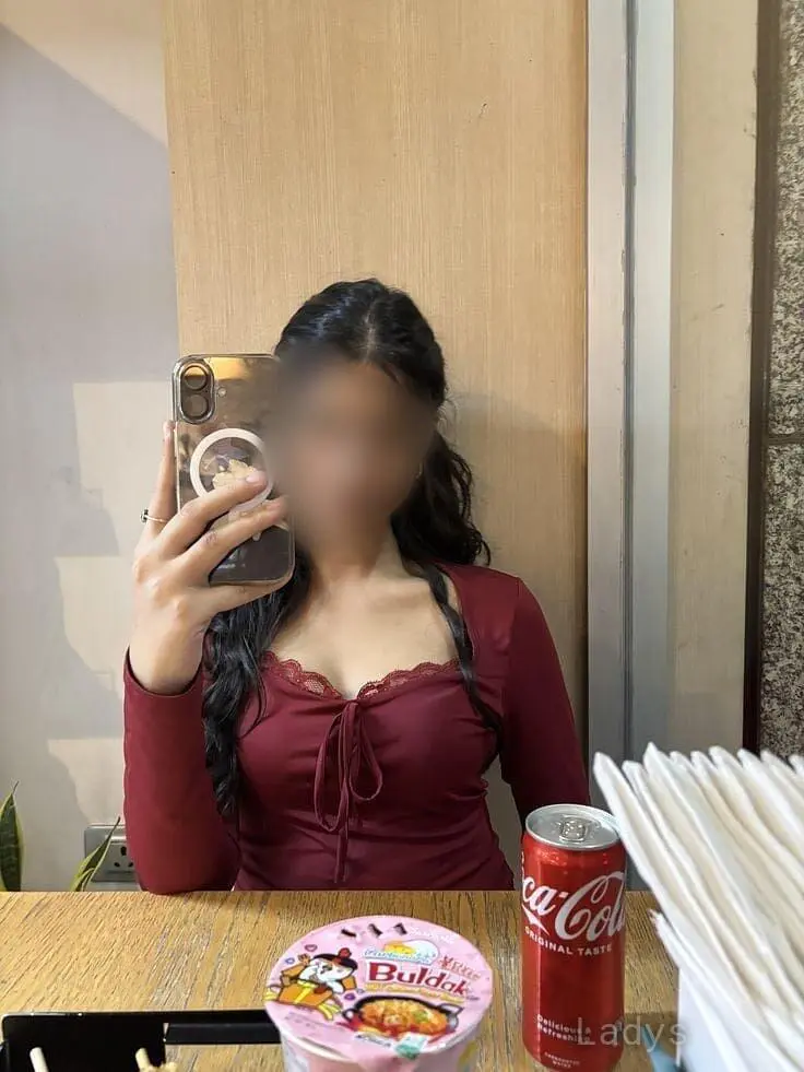 Cam (22) – Call Girl & Independent Escort Service in Chandigarh - Gallery Photo 2