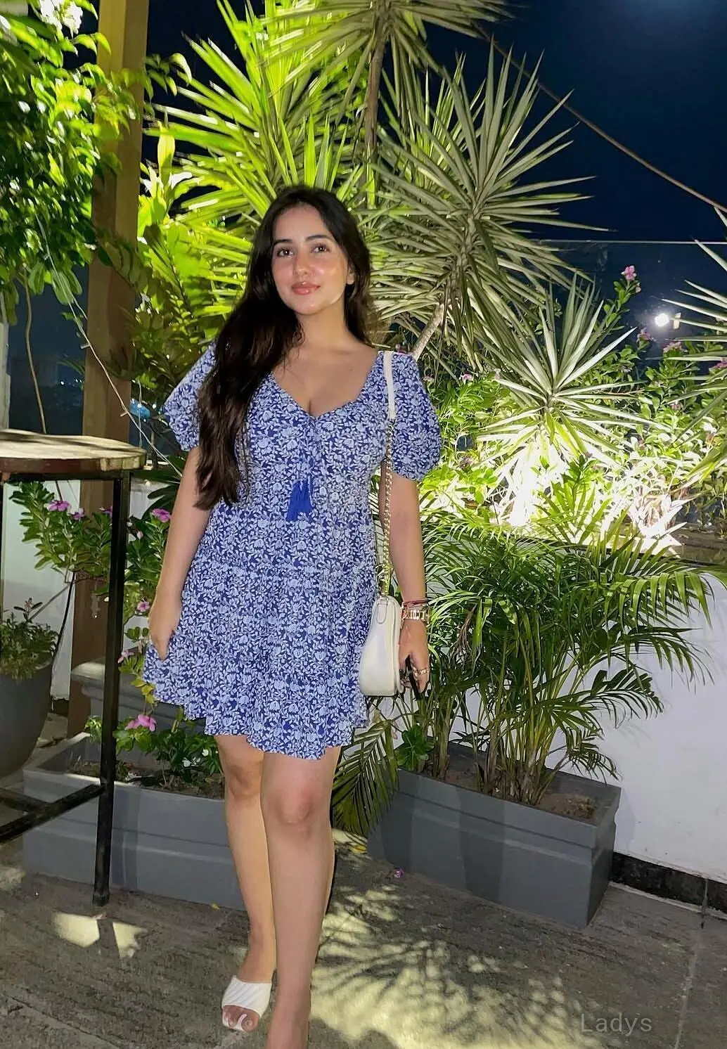 Aalya (21) – Call Girl & Independent Escort Service in Chandigarh - Gallery Photo 3