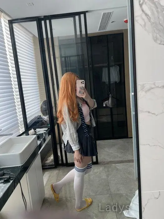 Ellie (21) – Call Girl & Independent Escort Service in Changde - Gallery Photo 5