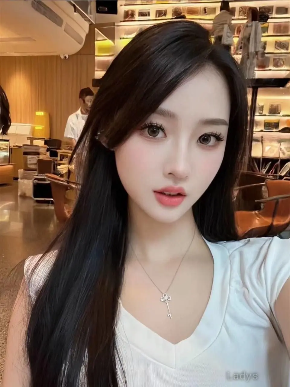 Dana (20) – Call Girl & Independent Escort Service in Changsha - Gallery Photo 5