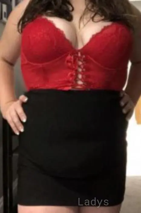 Kourtney (33) – Call Girl & Independent Escort Service in Chelmsford - Gallery Photo 2