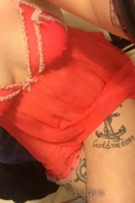 Lottie (30) – Call Girl & Independent Escort Service in Chelmsford - Gallery Photo 3