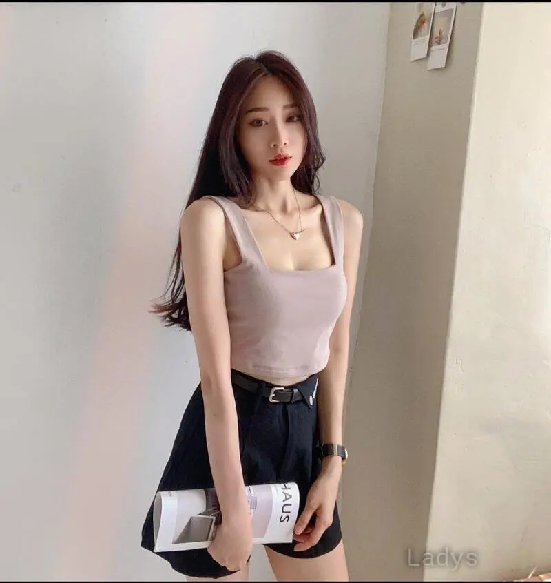 Lily (25) – Call Girl & Independent Escort Service in Chengdu - Gallery Photo 3
