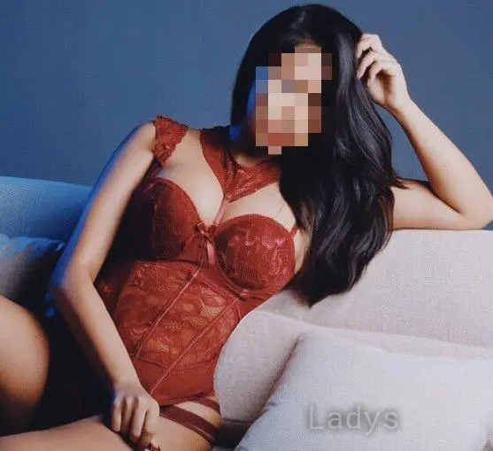 Daniela (25) – Call Girl & Independent Escort Service in Chengdu - Gallery Photo 5
