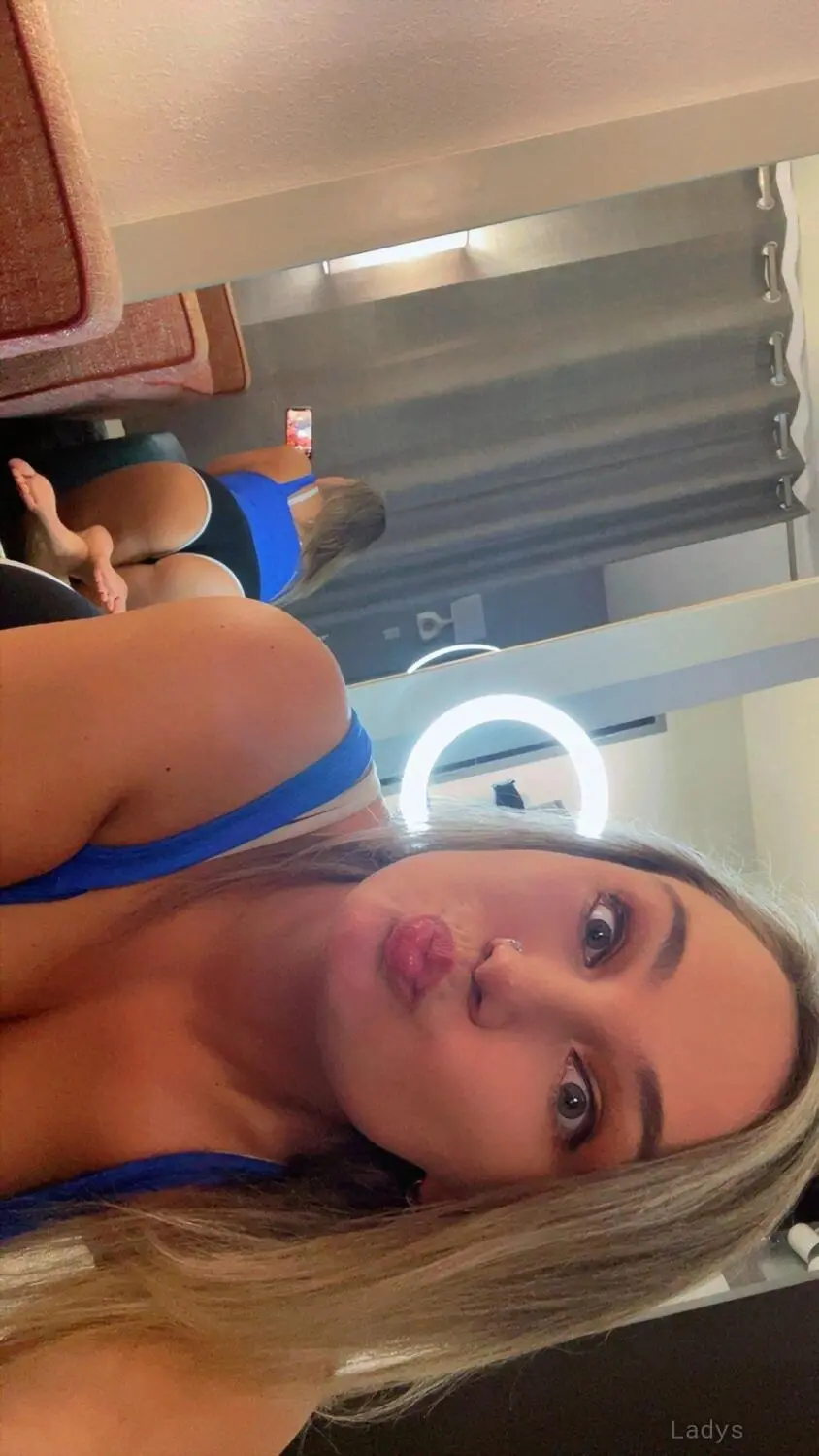Lillylane (25) – Call Girl & Independent Escort Service in Chengdu - Gallery Photo 4