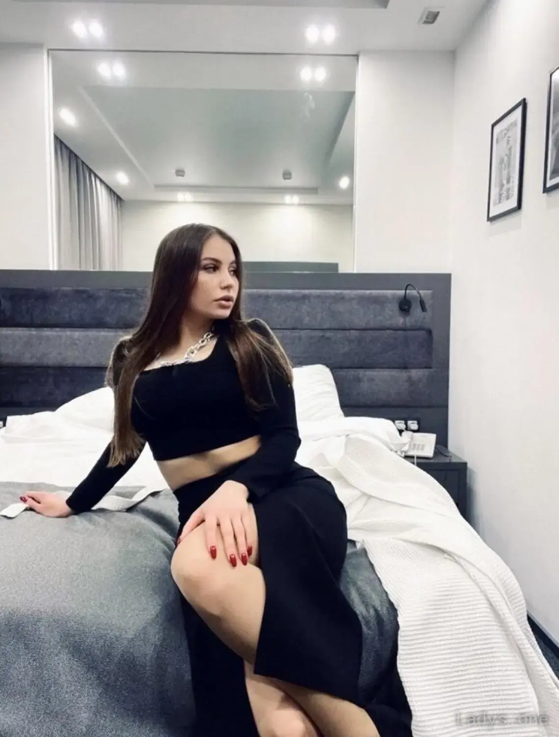 Ilona (25) – Call Girl & Independent Escort Service in Cheyenne - Gallery Photo 5