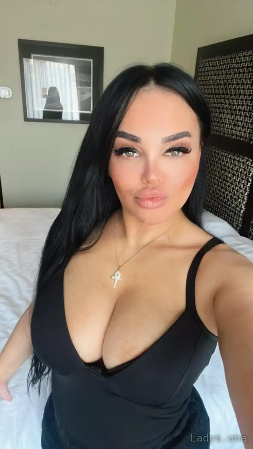 Marina (33) – Call Girl & Independent Escort Service in Cheyenne - Gallery Photo 3