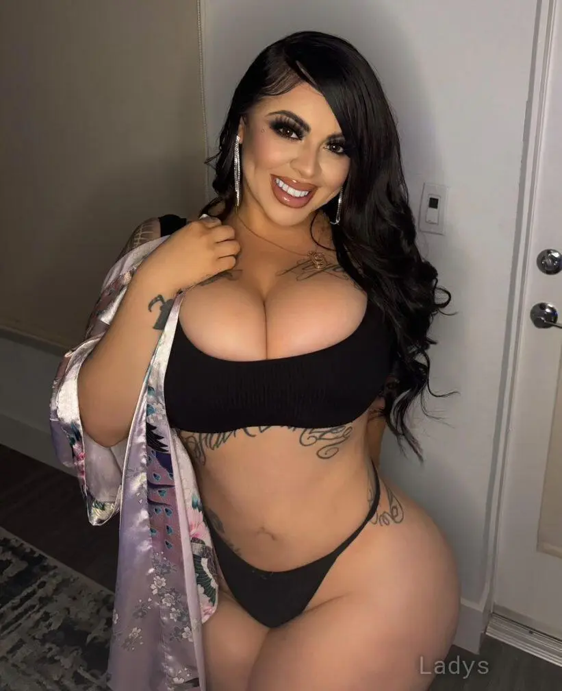Ava Marie (26) – Call Girl & Independent Escort Service in Chicago - Gallery Photo 3