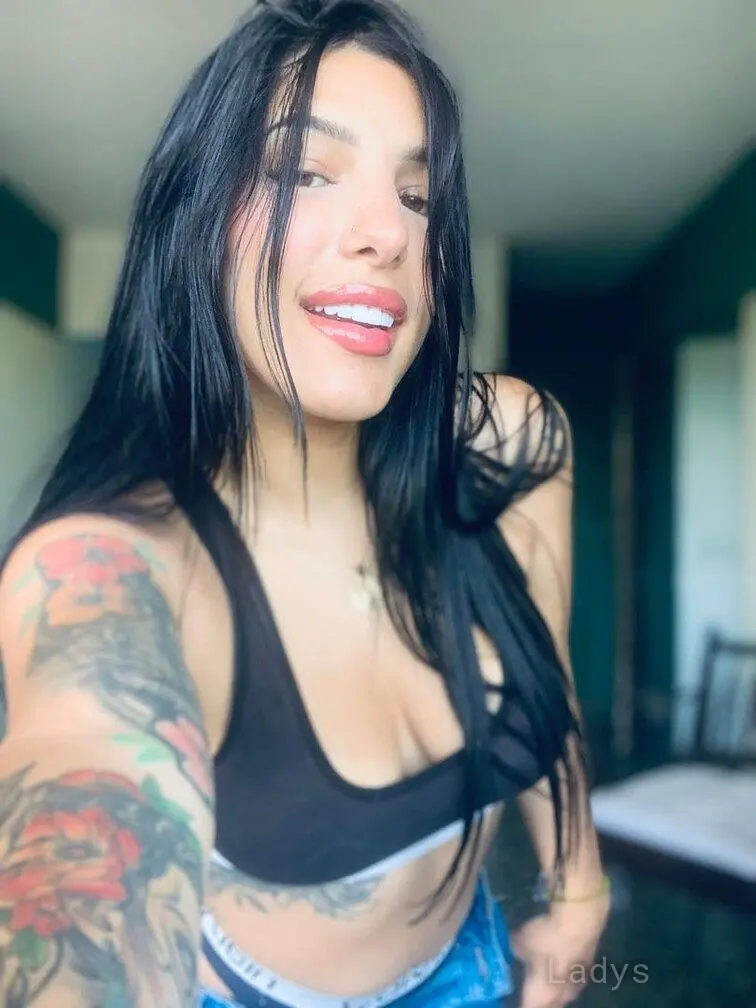 Angelica (24) – Call Girl & Independent Escort Service in Chicago - Gallery Photo 5
