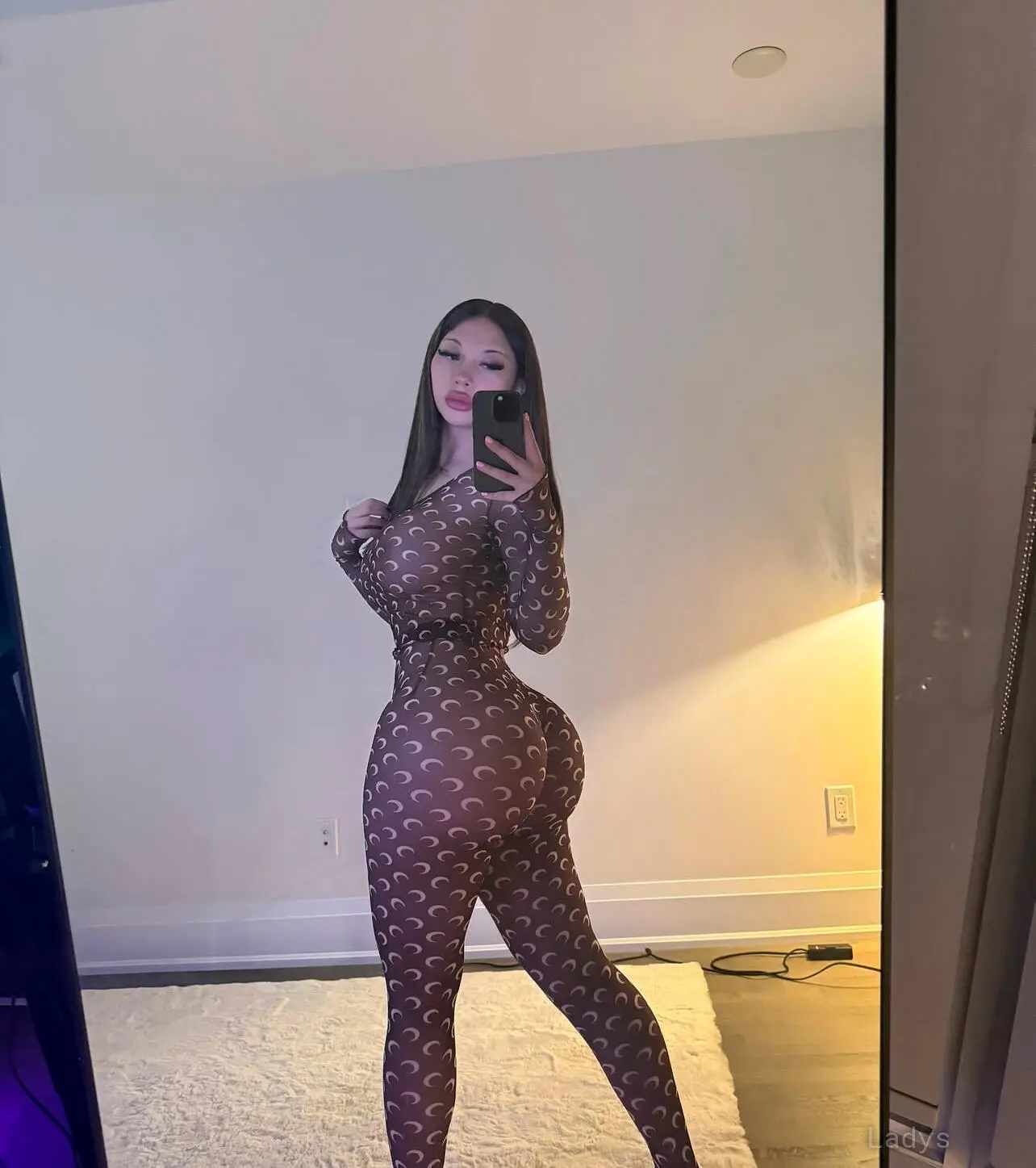 Marbel (27) – Call Girl & Independent Escort Service in Chinatown - Gallery Photo 3
