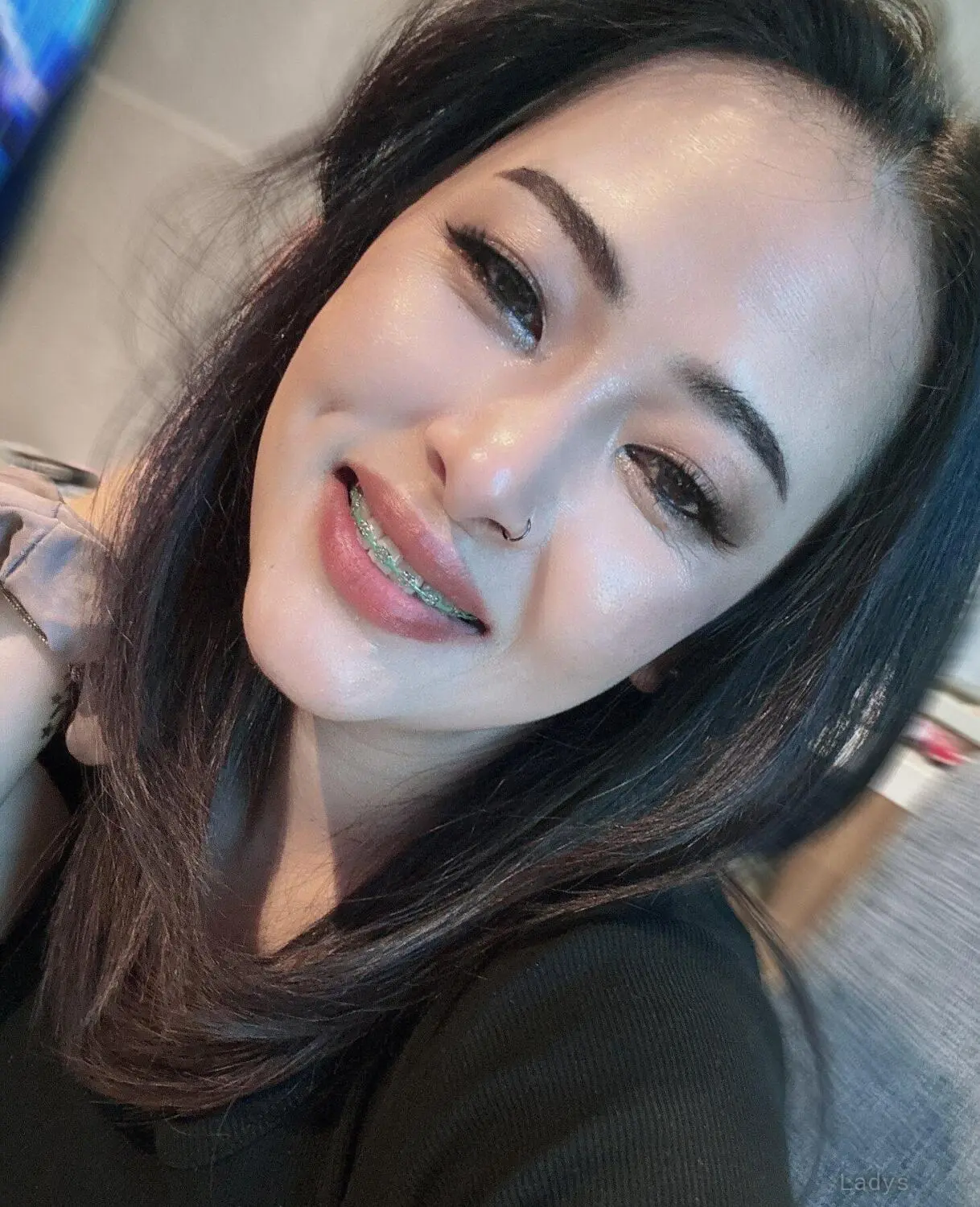 Maya (27) – Call Girl & Independent Escort Service in Chongqing - Gallery Photo 4