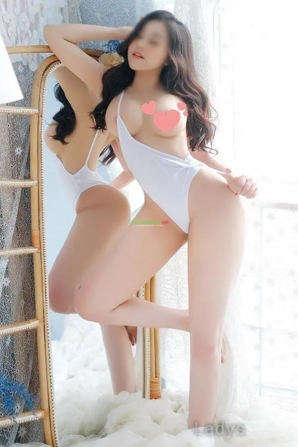 Rose (23) – Call Girl & Independent Escort Service in Chongqing - Gallery Photo 4