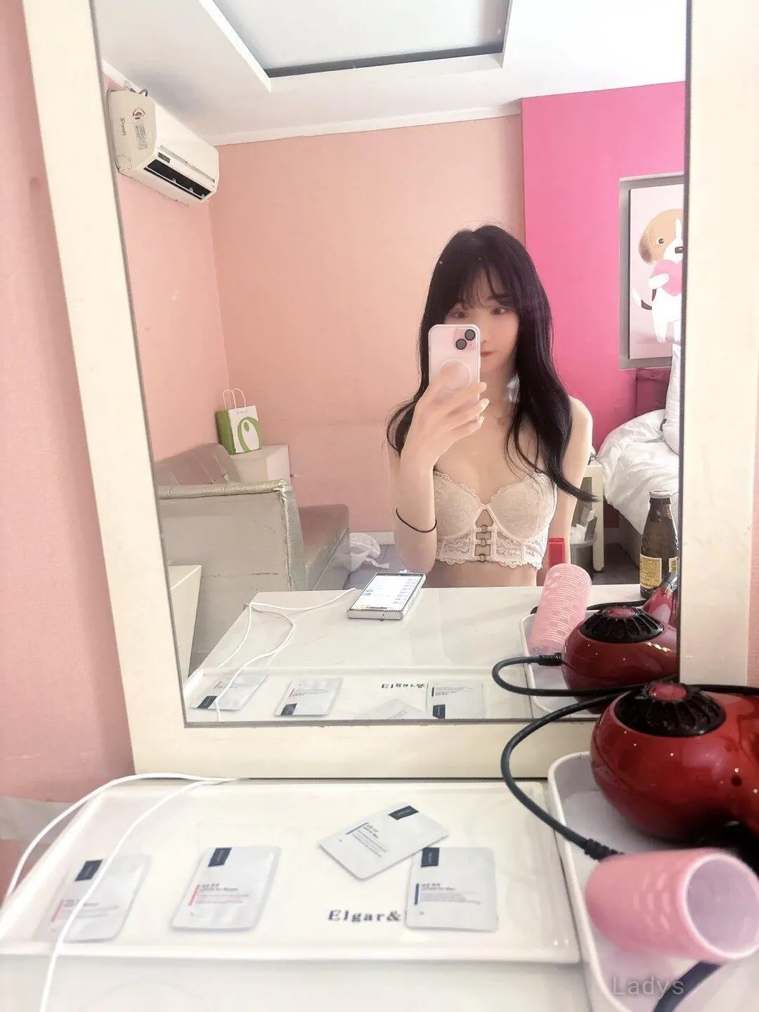 Lisa (27) – Call Girl & Independent Escort Service in Chongqing - Gallery Photo 8
