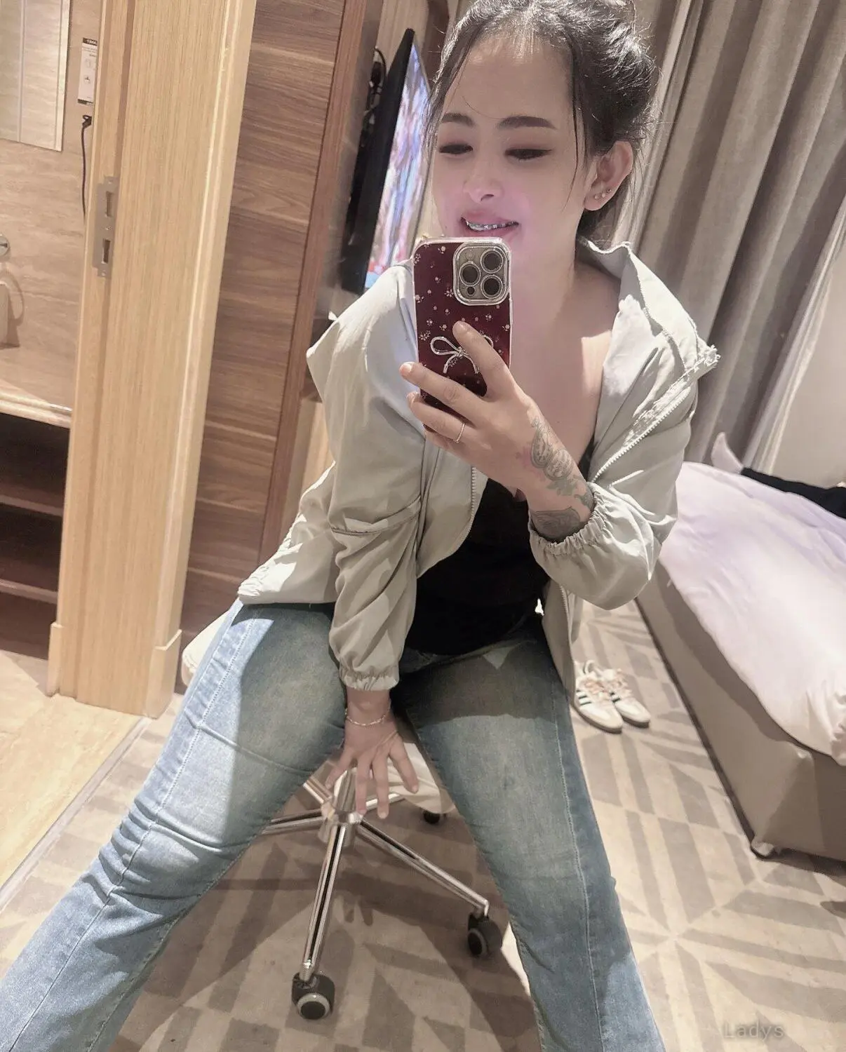 Maya (27) – Call Girl & Independent Escort Service in Chongqing - Gallery Photo 5
