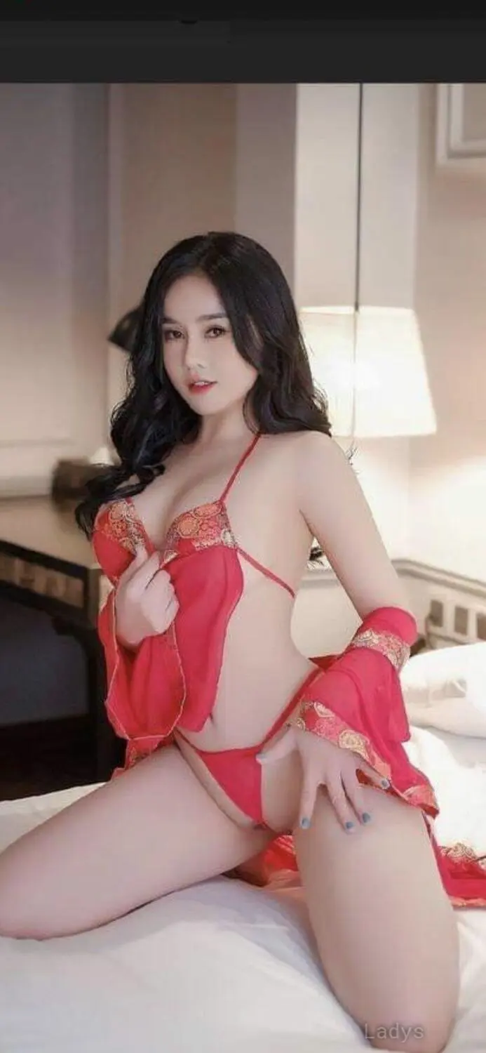 Rose (23) – Call Girl & Independent Escort Service in Chongqing - Gallery Photo 5