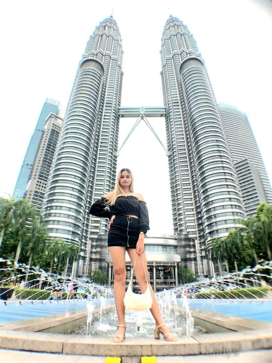 Bella (23) – Call Girl & Independent Escort Service in Cimahi - Gallery Photo 4