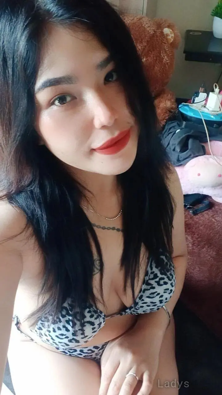 Chintya (26) – Call Girl & Independent Escort Service in Cimahi - Gallery Photo 5