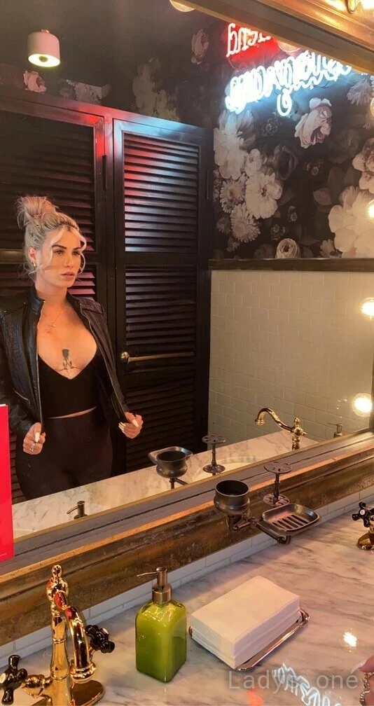 Marilyn (24) – Call Girl & Independent Escort Service in Cincinnati - Gallery Photo 4