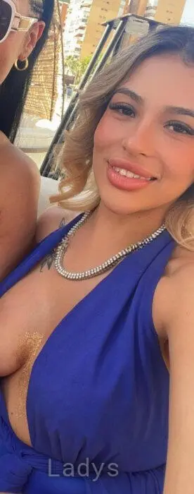 Candy (23) – Call Girl & Independent Escort Service in Ciutadella - Gallery Photo 5