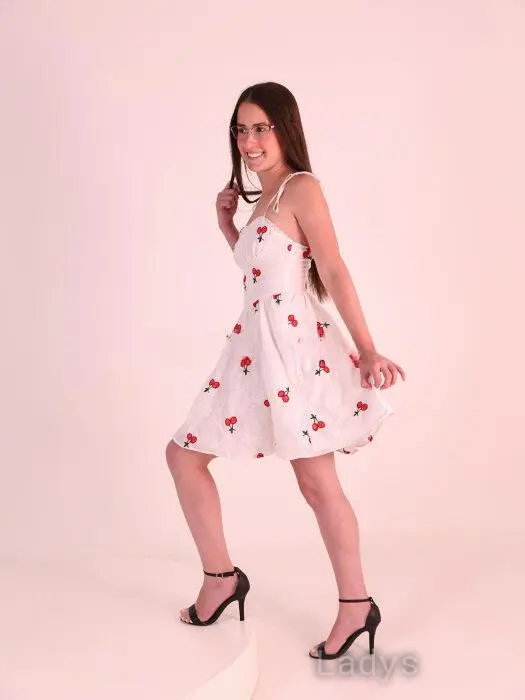 Thifany (22) – Call Girl & Independent Escort Service in Ciutadella - Gallery Photo 2