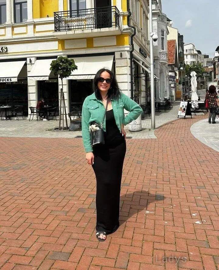 Sofia (27) – Call Girl & Independent Escort Service in Clermont-Ferrand - Gallery Photo 4