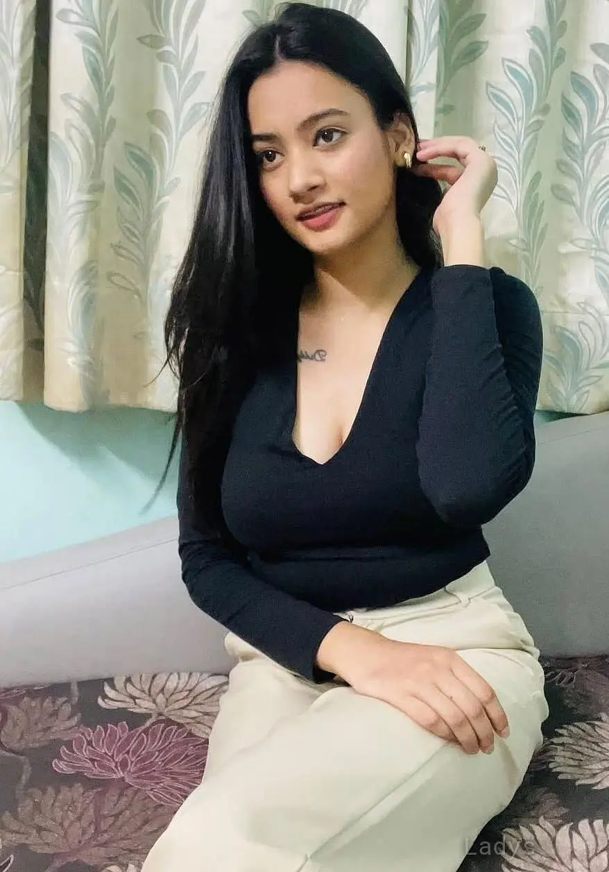 Ragini (23) – Call Girl & Independent Escort Service in Coimbatore - Gallery Photo 2