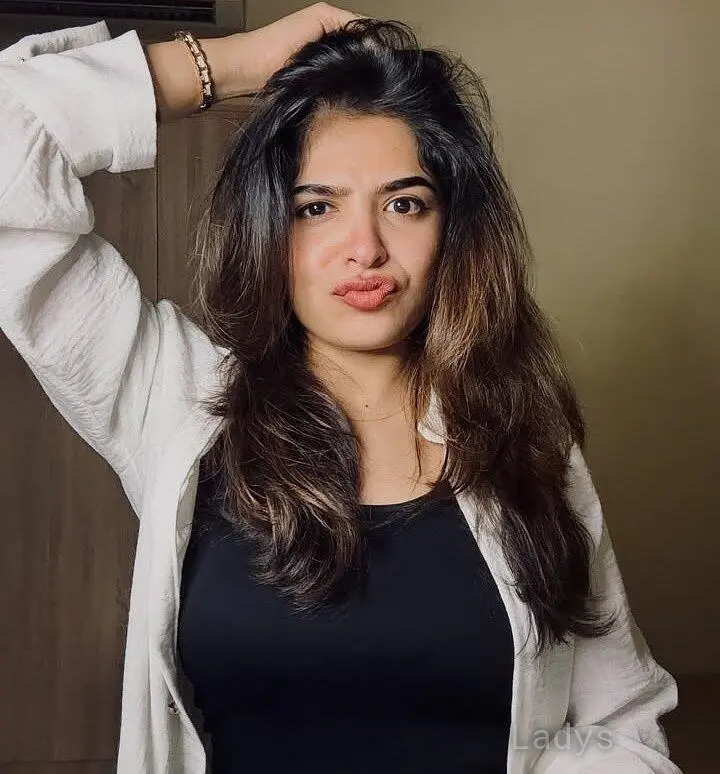 Jenny (22) – Call Girl & Independent Escort Service in Coimbatore - Gallery Photo 6