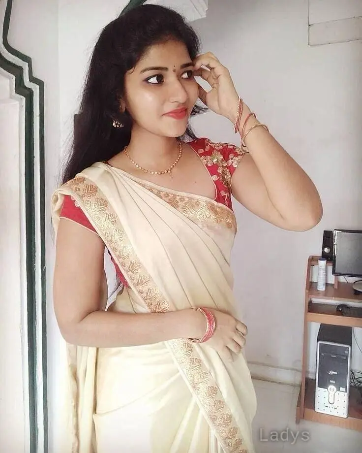 Neelam (19) – Call Girl & Independent Escort Service in Coimbatore - Gallery Photo 2