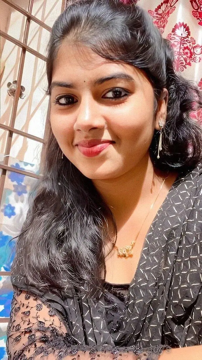 Trisha (21) – Call Girl & Independent Escort Service in Coimbatore - Gallery Photo 2