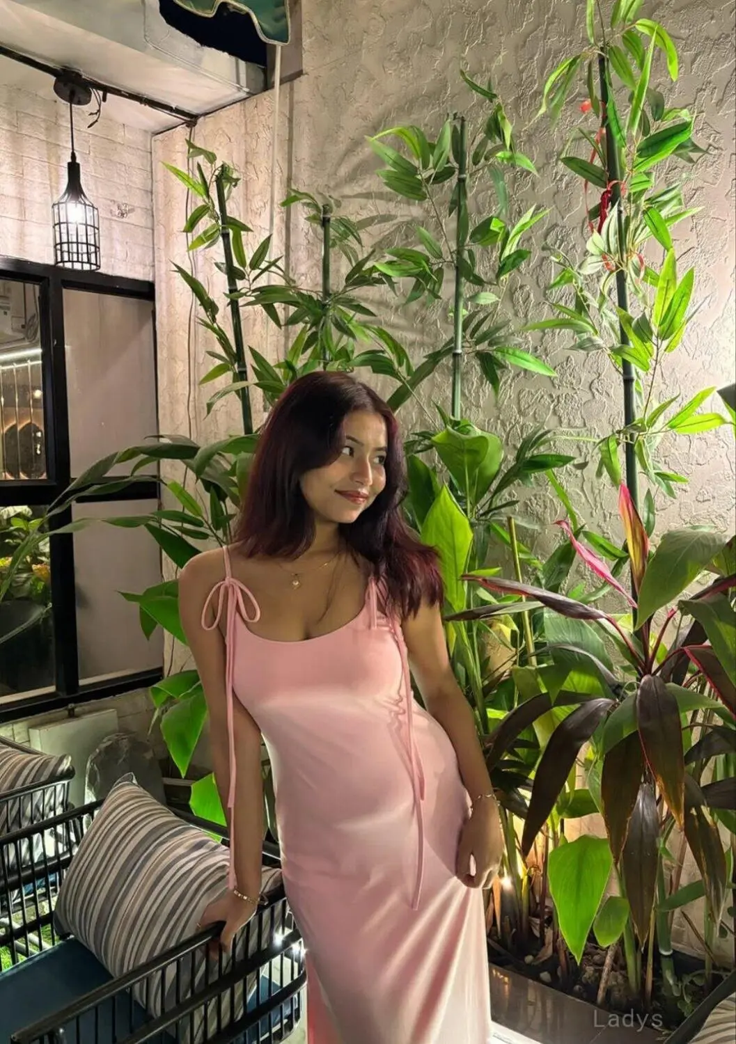 Shreya (22) – Call Girl & Independent Escort Service in Coimbatore - Gallery Photo 4