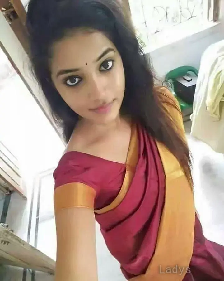 Kavya (23) – Call Girl & Independent Escort Service in Coimbatore - Gallery Photo 4